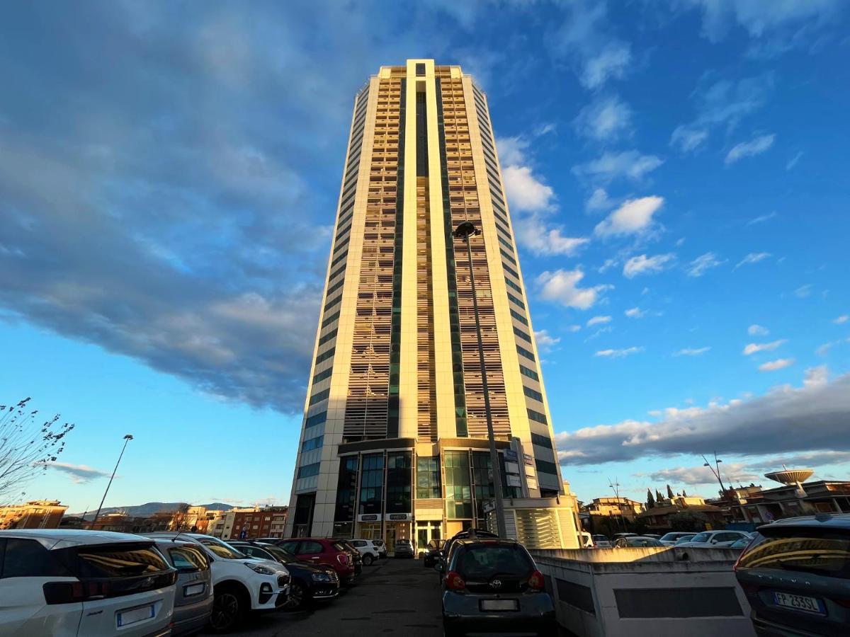 Elegante Bilocale Torre Pontina Latina Exterior foto